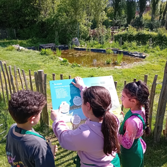 enfants aux jardins du CERIA